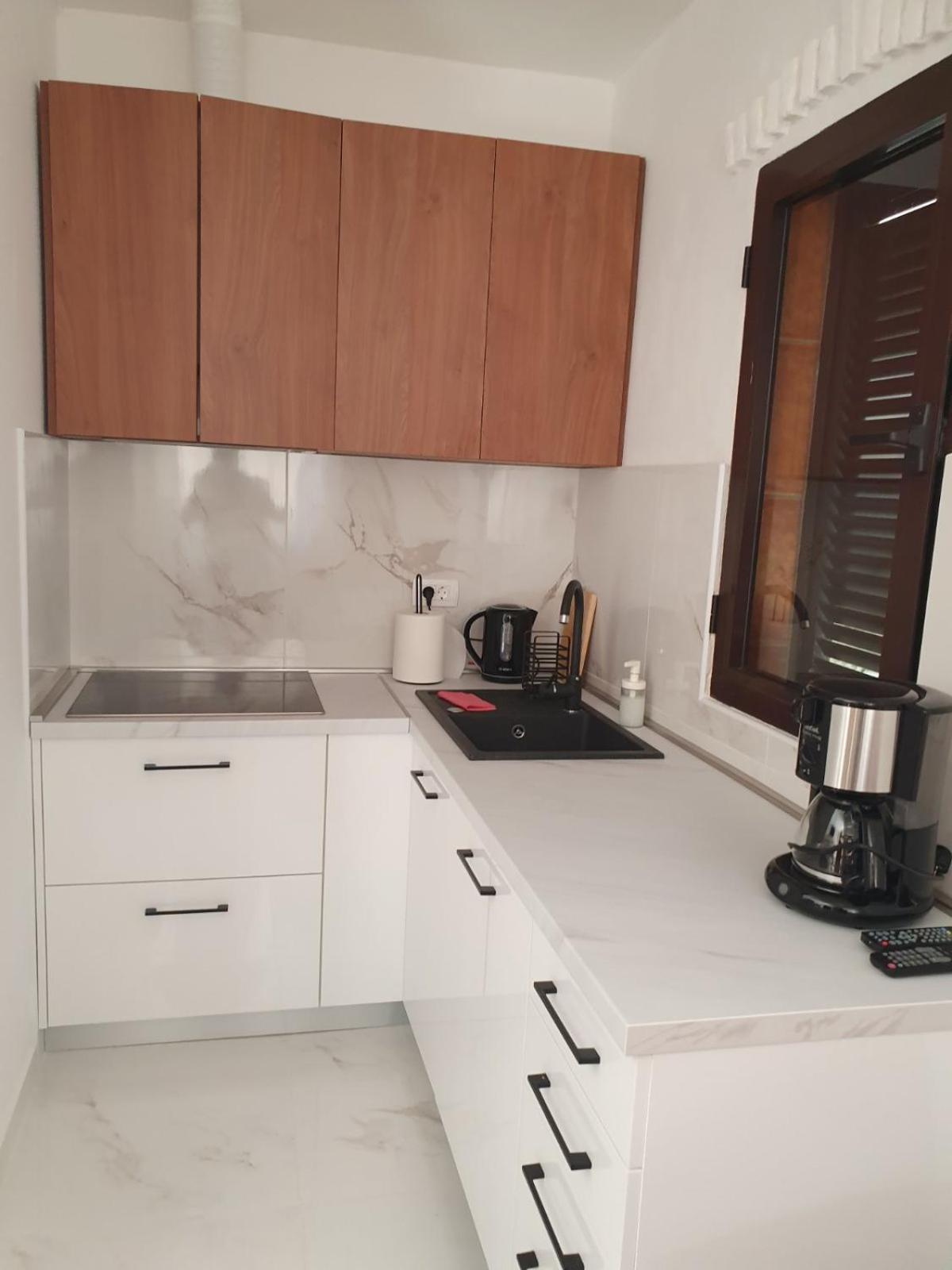 شقة Old Town Lux باشْكا المظهر الخارجي الصورة
